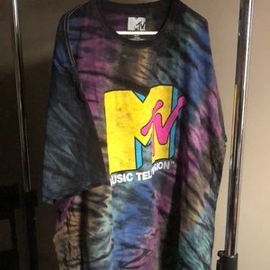 2X MTV Tie dye top